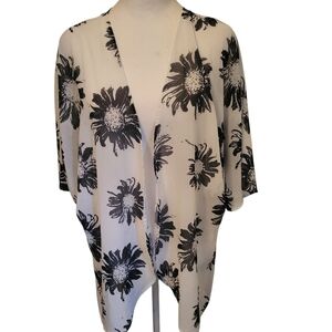 Unbranded Floral Kimono White/Black sz M